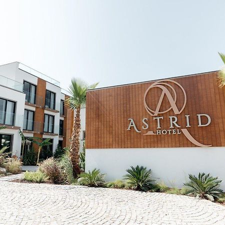 Astrid Hotel Gumusluk Bagian luar foto