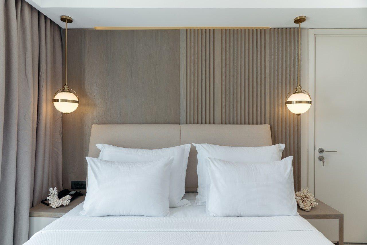 Astrid Hotel Gumusluk Bagian luar foto